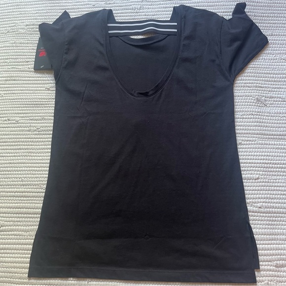 New Balance | Tops | Nwt New Balance Black Contender Tee Size Small - Picture 2 of 8
